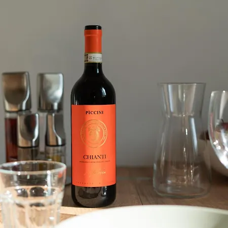 Ruby アパート フィレンツェ